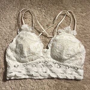 New white lace bralette